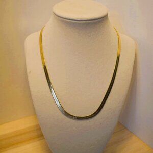 Vintage Made In Korea Herringbone Necklace Goldtone Fashion Jewelry